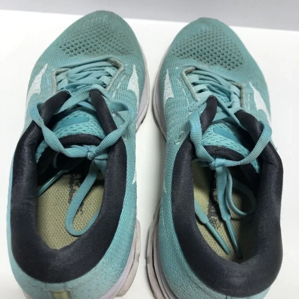 Mizuno Women’s Wave Rider 24 Running Shoes Size 7 M